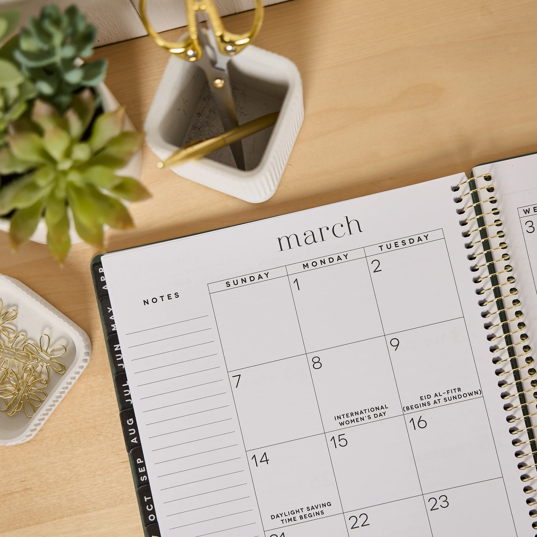 2026–2027 GO BIG Hunter Green Large Print Spiral Planner - Large Dashboard Layout - 15 Months - Image 2
